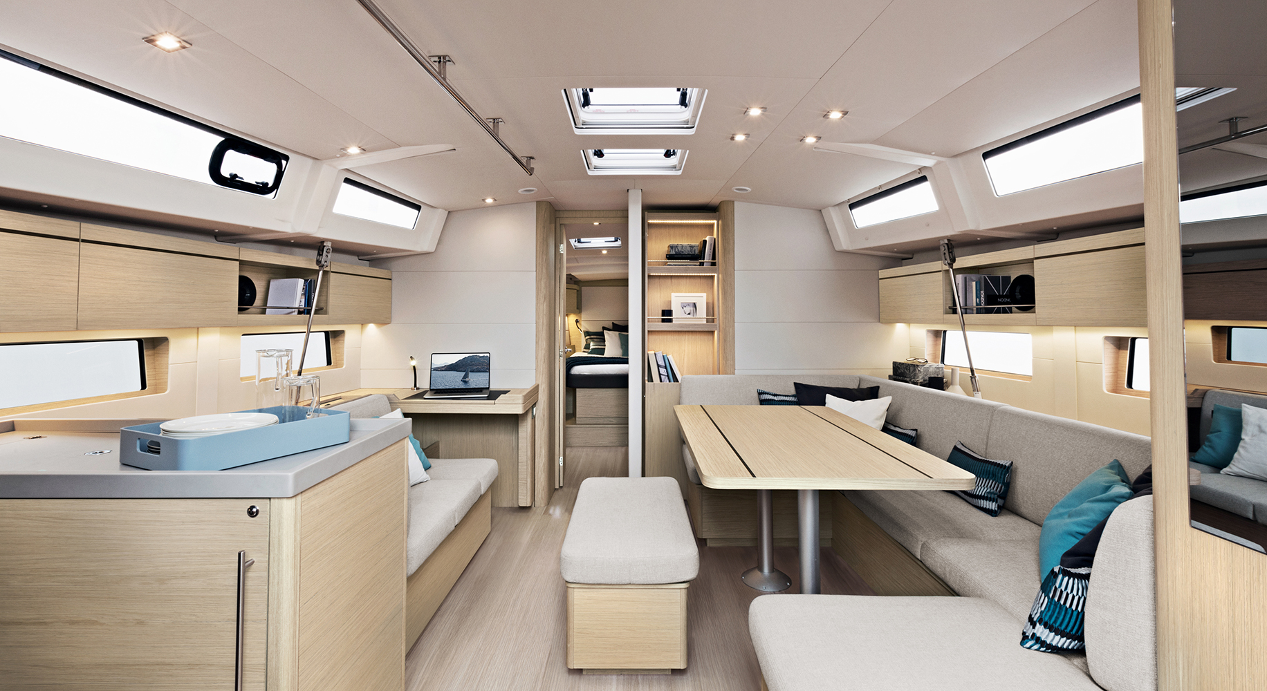 oceanis46_interieur_espacedevie